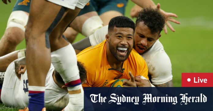 Test rugby LIVE updates: Wallabies defeat England 30-28 after red card and Quade Cooper injury drama