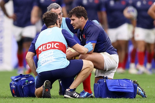 Sport | Inspirational Dupont has surgery, will return ‘in a few days’ as France holds its breath