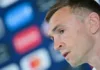 Sinfield to step down from England rugby coaching role
