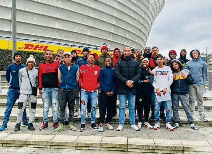 News24 | Teens treated to first rugby game at Cape Town Stadium as community steps in to fight gangsterism