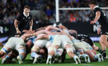 Barrett back at 10 as All Blacks look to snap Wellington hoodoo