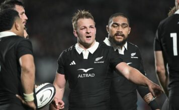 How to watch New Zealand vs Australia live streams Wk 6