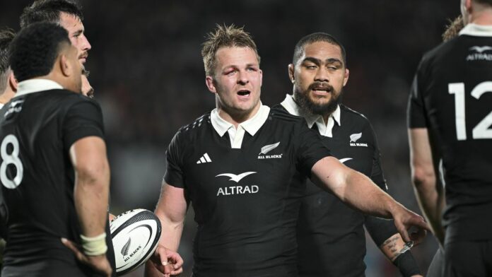 How to watch New Zealand vs Australia live streams Wk 6