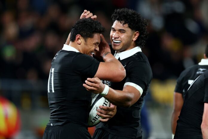 All Blacks sign off Rugby Championship in style with win over Wallabies