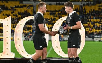 All Blacks: Beauden Barrett's lovely tribute to ‘hell of a leader’ Sam Cane : Planet Rugby