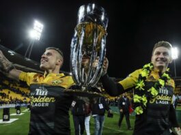 Famous Hurricanes duo reunited for final Wellington hurrah