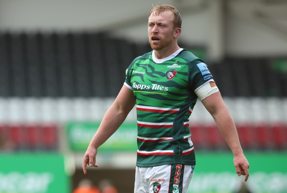 Leicester Tigers' Tommy Reffell was given a yellow card for his tackle