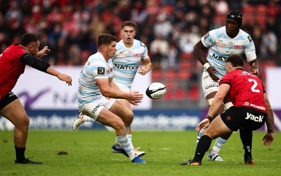 Owen Farrell in action for Racing 92