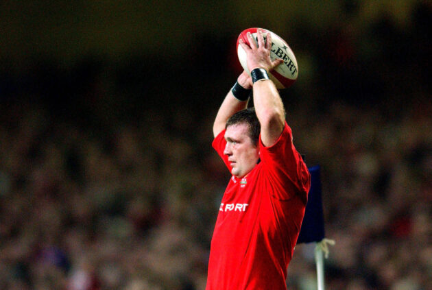 Jonathan Humphreys prepares to take a lineout.