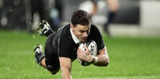 Beauden at 10 as NZ's Barrett boys target England