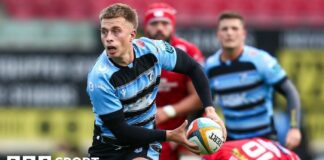 Full-back Cameron Winnett made his Cardiff debut against Harlequins in 2021