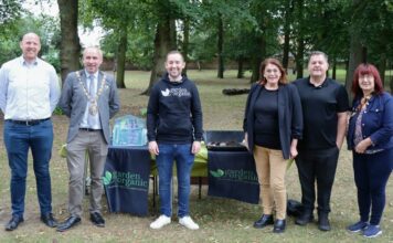 Charity champions 'the organic way' to Rugby gardeners