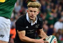 It's time to stop hating on Damian McKenzie, the best 10 in the Championship