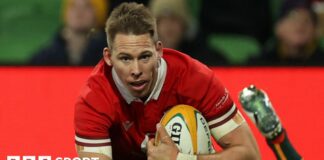 Liam Williams scores for Wales against Australia in July 2024