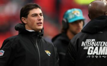 Louis Rees-Zammit hints at rugby return as he struggles to nail down NFL starting spot | Other | Sport