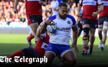 Ollie Lawrence looks a future Lion after starring for Bath against Gloucesterer