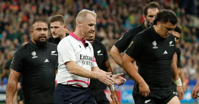 Rugby World Cup final ref had heart restarted during tournament - 'I'm in trouble here' | Rugby | Sport