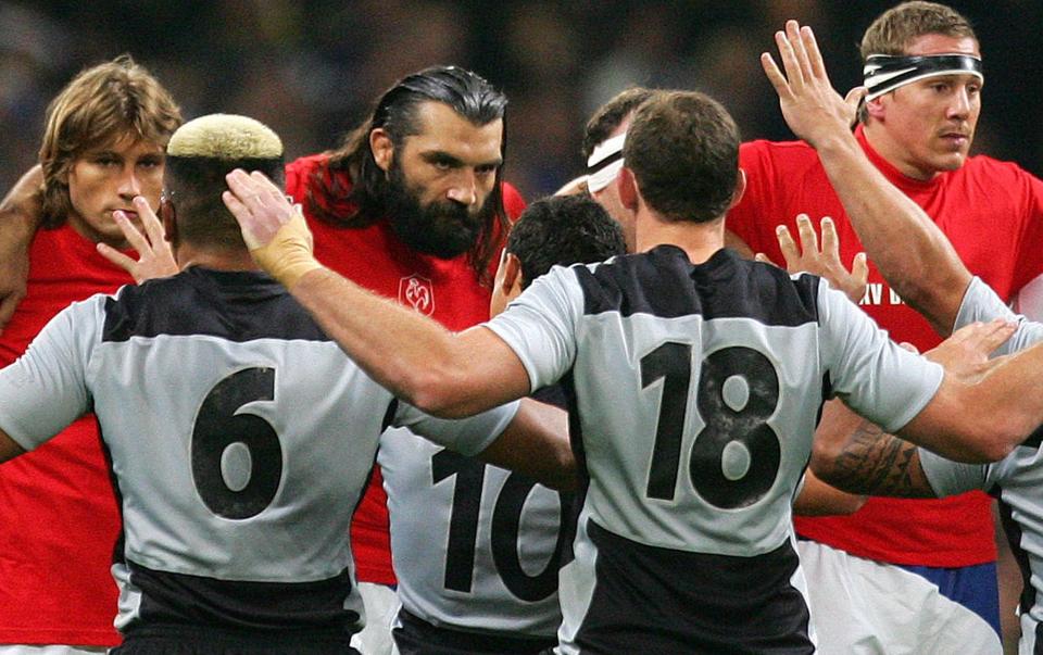 Sebastian Chabal and France face down New Zealand's haka in 2007