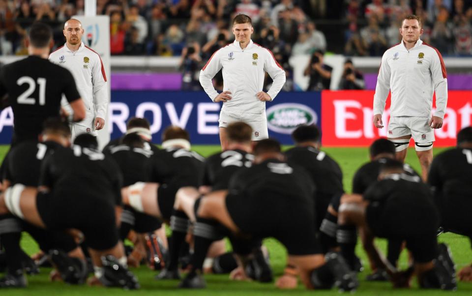 Owen Farrell smirks at New Zealand's haka in 2019