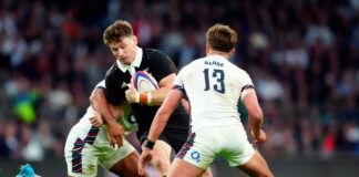 Cian Tracey: Beauden Barrett’s injury blow hands out-half keys to Damian McKenzie