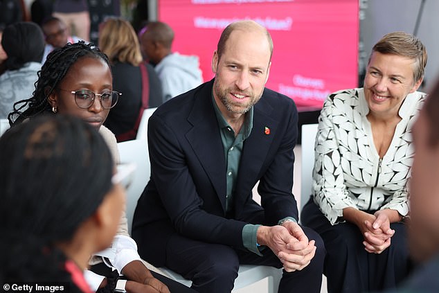 William and Earthshot chief executive Hannah Jones speak to a group in Cape Town today