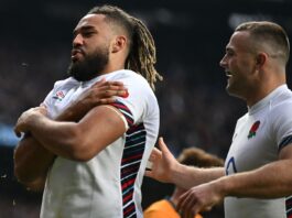England rugby star steals Premier League legend's iconic celebration after scoring wonder try in Australia clash