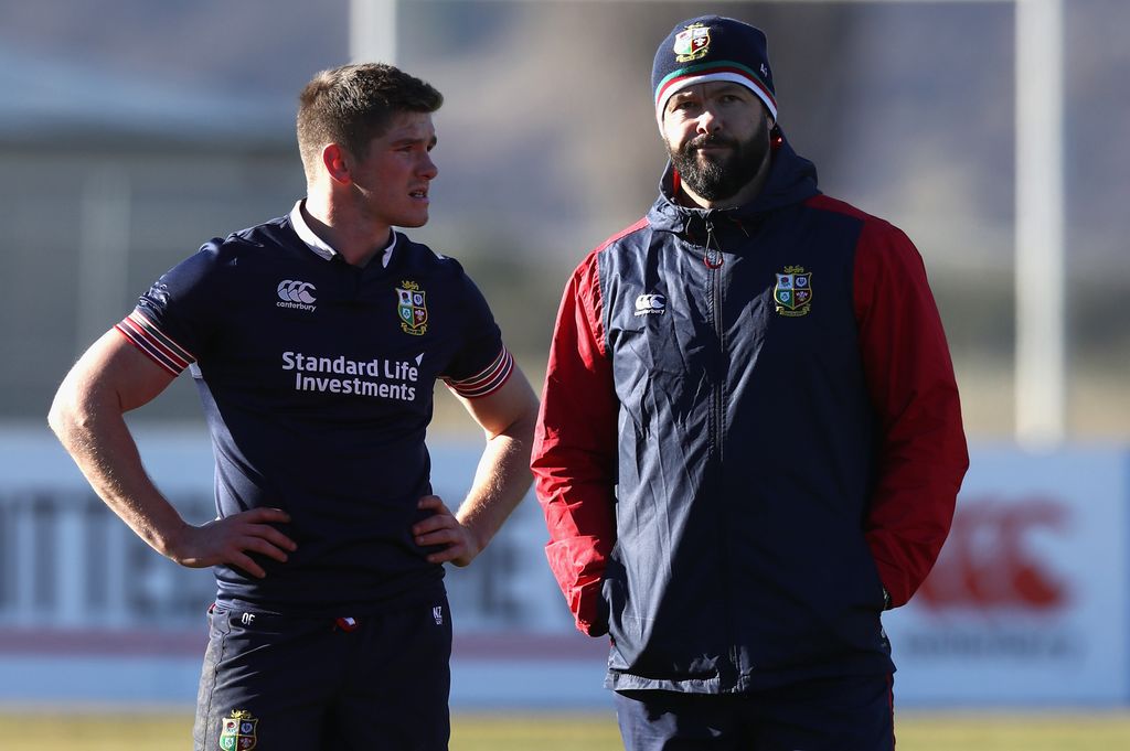 Owen Farrell talking to father Andy Farrell