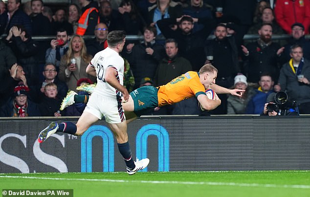 England led 7-0 and 10-7 but South Africa ran out 29-20 winners at Twickenham on Saturday