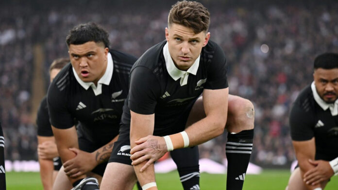 Beauden Barrett and Cody Taylor ruled out of Ireland game