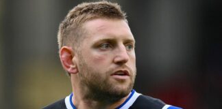 Five clubs plot huge swoop for Scotland talisman Finn Russell