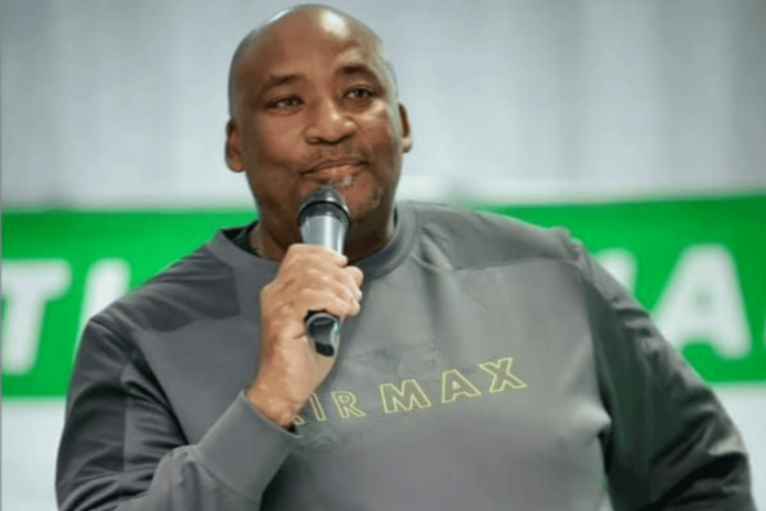 Gayton McKenzie clarified his stance on the ASG Springbok bid in a written response to parliament.