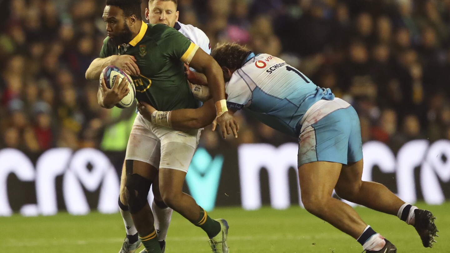 Kolisi returns and Louw picked for first time since 2021 as Boks rotate heavily again for England