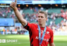 Liam Williams of Saracens celebrates following the Gallagher Premiership Rugby Final between Exeter Chiefs and Saracens at Twickenham