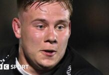 Freddie Lockwood playing in the Premiership Rugby Cup for Newcastle Falcons