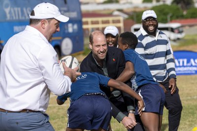 Prince William plays rugby on S.Africa climate prize visit