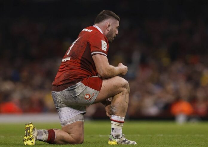 Rugby: Rugby-Late changes for Wales ahead of Springboks showdown