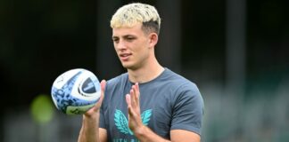 Wales U20 centre Louie Hennessey extends Premiership stay