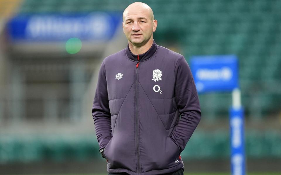 Steve Borthwick looks on during a team run