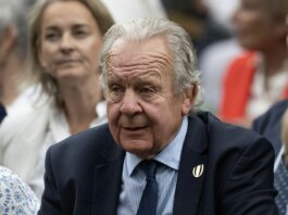 Bill Beaumont appointed interim Rugby Football Union chair as Tom Ilube steps down over pay row