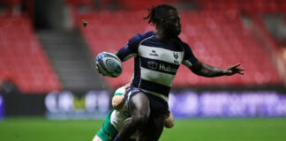 Bristol Bears' Gabriel Ibitoye runs with the ball in his team's Premiership match against Northampton Saints in October 2024.