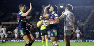 Leicester hand rugby lesson to changed up Sharks