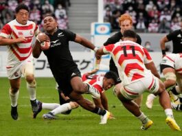 RUGBY/ All Blacks fully stretched by Japan before winning 38-31