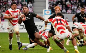 RUGBY/ All Blacks fully stretched by Japan before winning 38-31