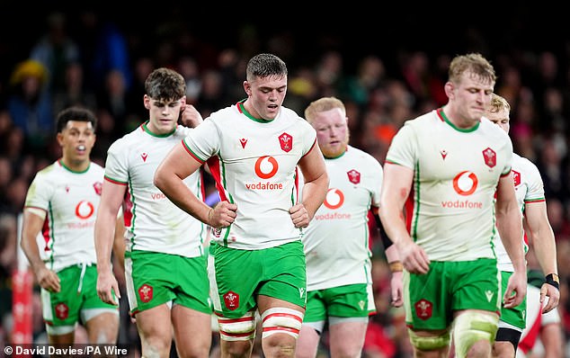 Wales will have to beat Italy in Rome or they will be unable to recover in the Six Nations