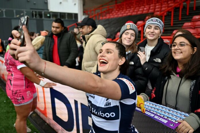 Ilona Maher sprinkles her stardust on England – U.S. rugby icon’s new team has had to find a bigger home stadium