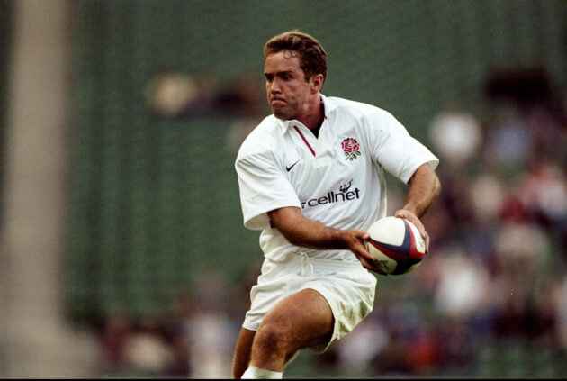 England's Phil de Glanville carries the ball during an August 1999 match against the United States at Twickenham.