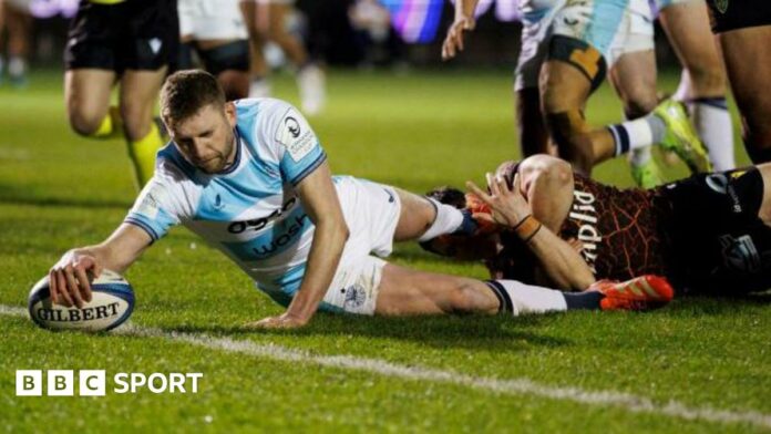 Finn Russell scores