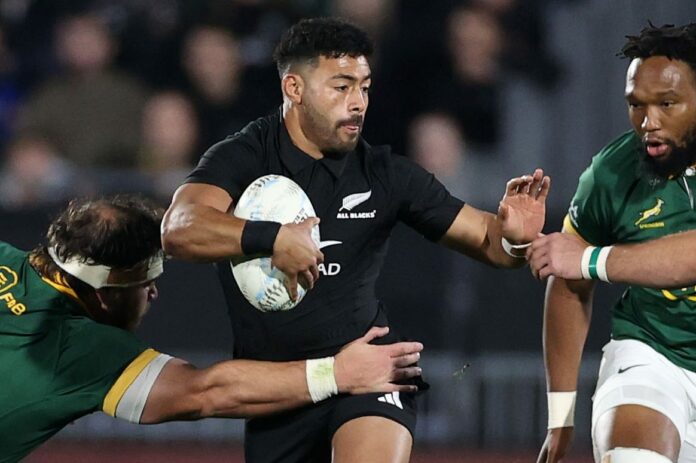 Mo'unga chooses Japan over Bok showdown