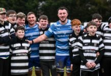 Young Dundalk RFC players should "Stick to the dream" advises Connors