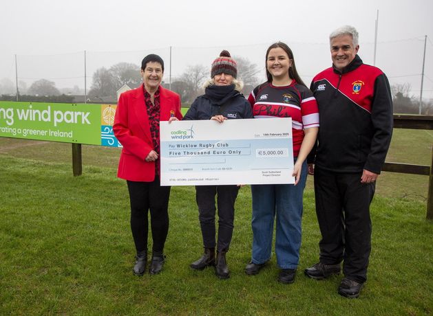 Codling Wind Park donate €5,000 to Wicklow Rugby Club’s women’s section